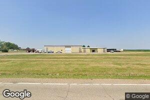 905 E Main St, Toulon, IL 61483