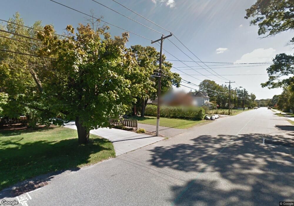 89 Snedecor Ave, Bayport, NY 11705 - photo 1