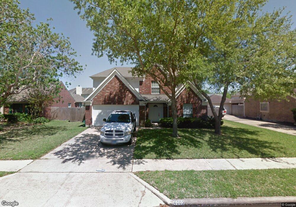 4005 Hazelwood Dr, Pearland, TX 77584 - photo 1