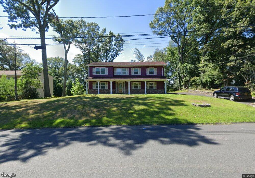 16 Bonnie Ct, Spring Valley, NY 10977 - photo 1