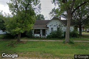 298 W State St, Waverly, IL 62692