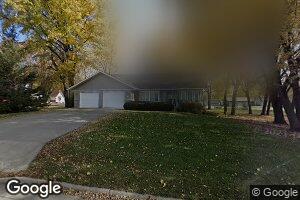 1122 Okey St, Hull, IA 51239