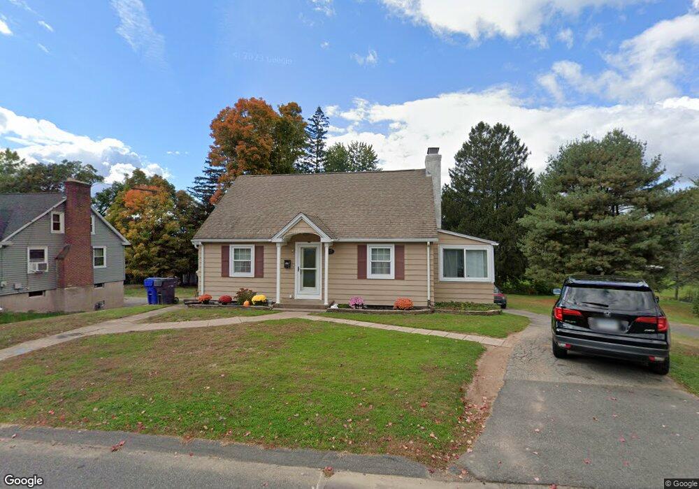 137 Orchard St, Ellington, CT 06029 - photo 1