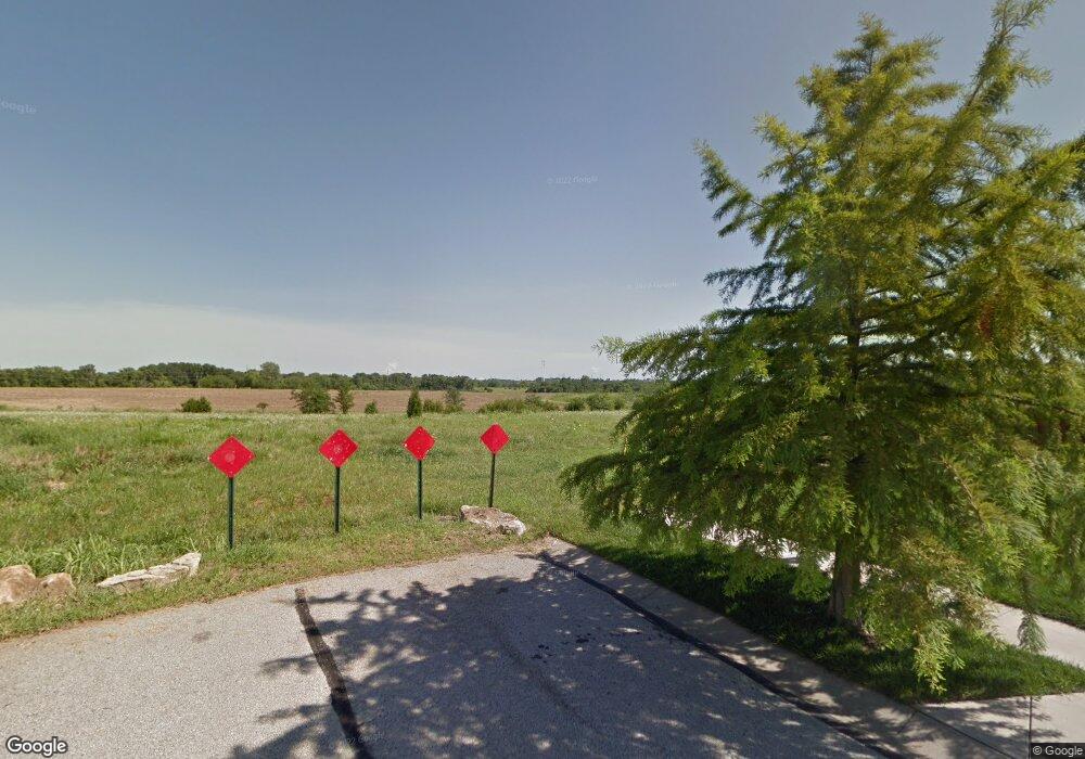 9654 Mccormack Dr, Lenexa, KS 66227 - photo 1