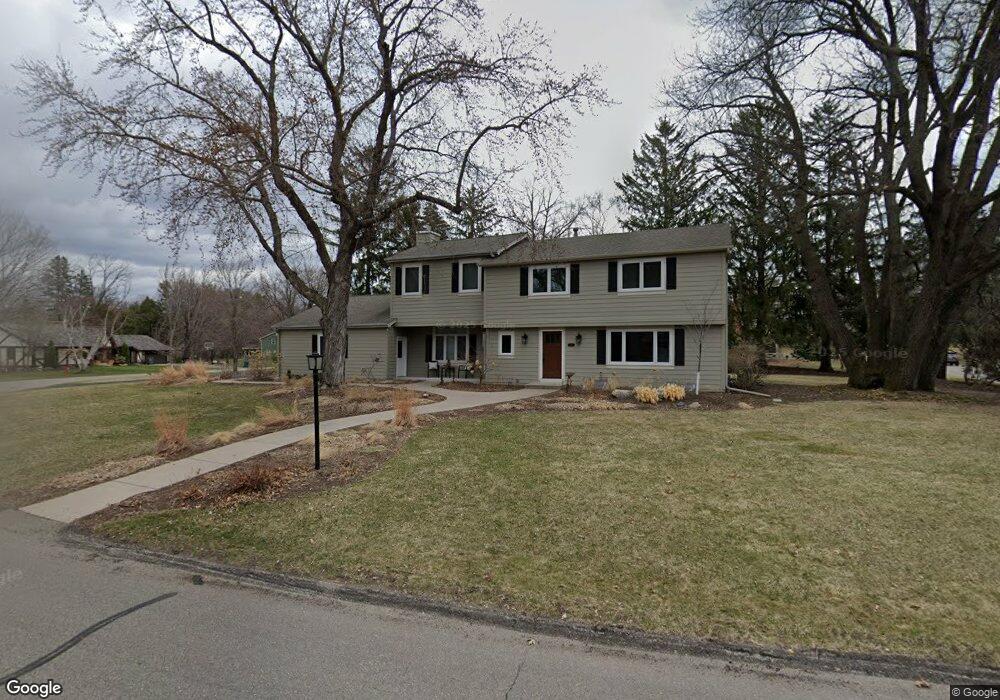 14113 Windsor Rd, Minnetonka, MN 55345 - photo 1