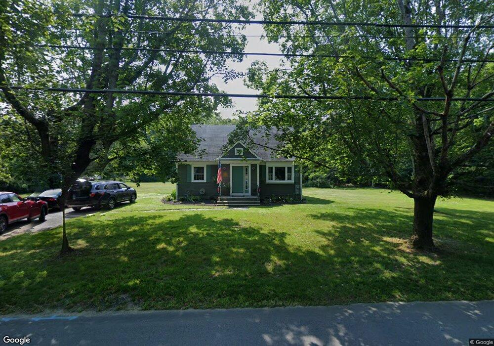 128 B Bushee Rd, Swansea, MA 02777 - photo 1