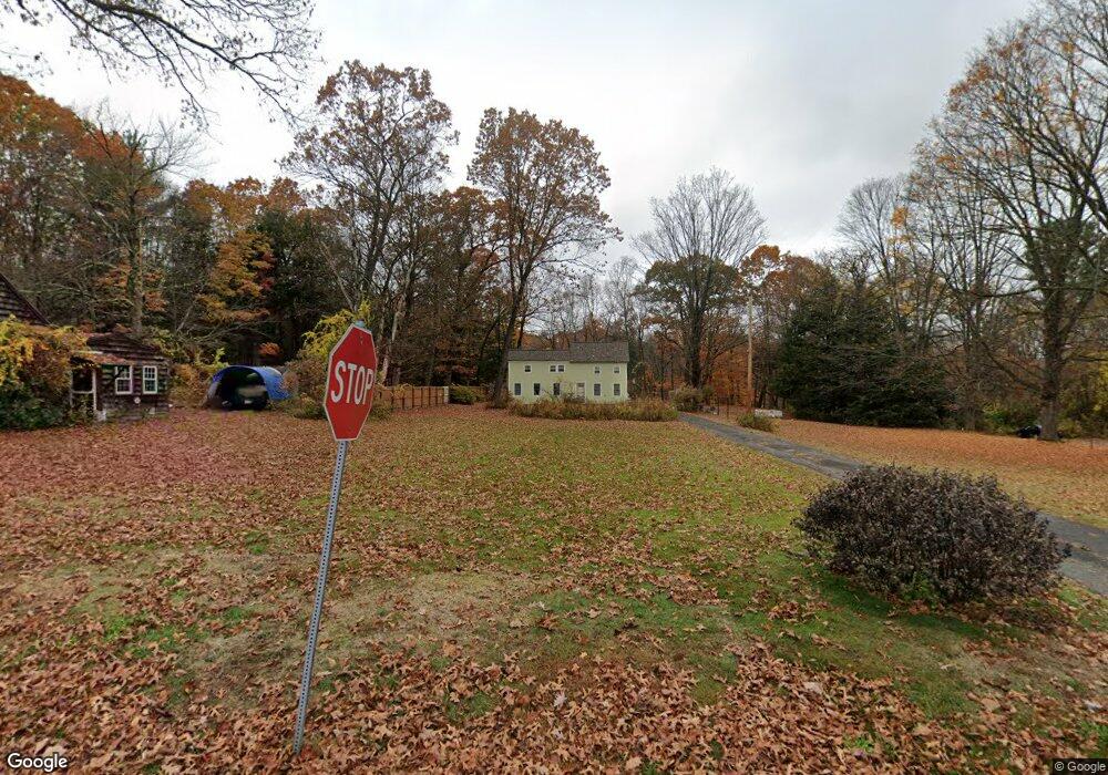 152 S Shelburne Rd, Greenfield, MA 01301 - photo 1