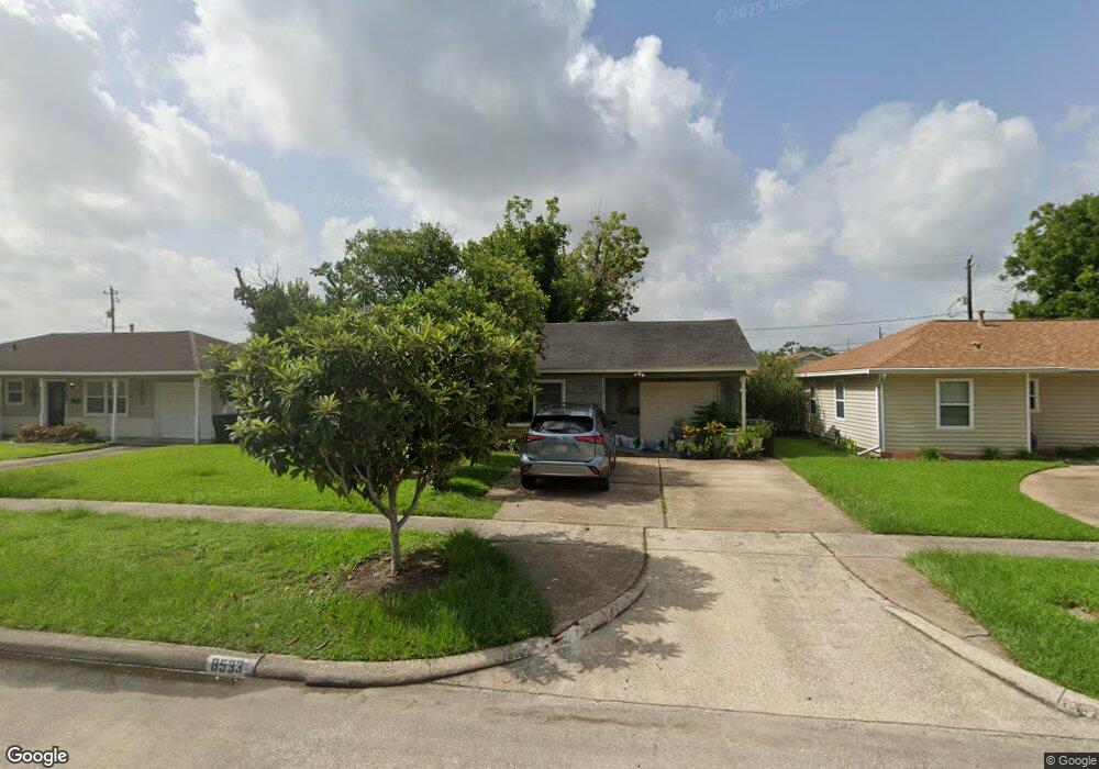 8533 Highcrest Dr, Houston, TX 77055 - photo 1