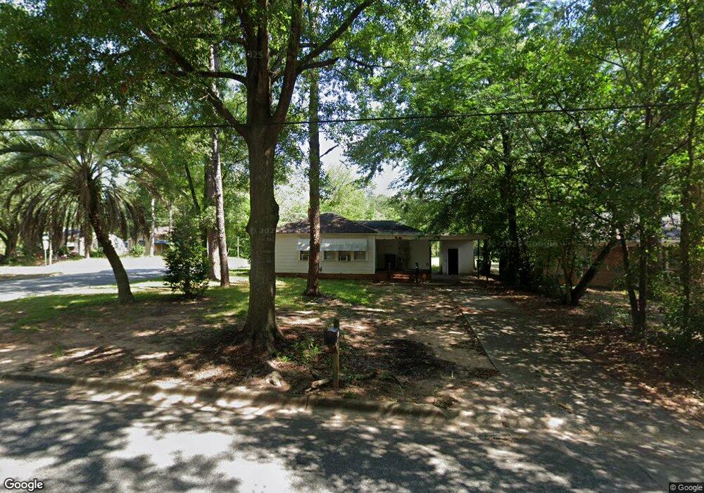 1127 Gillespie Ave, Albany, GA 31707 - photo 1