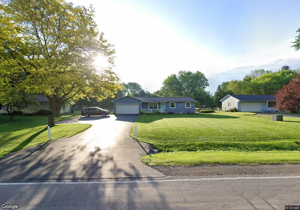 10490 N Linden Rd, Clio, MI 48420 - photo 1