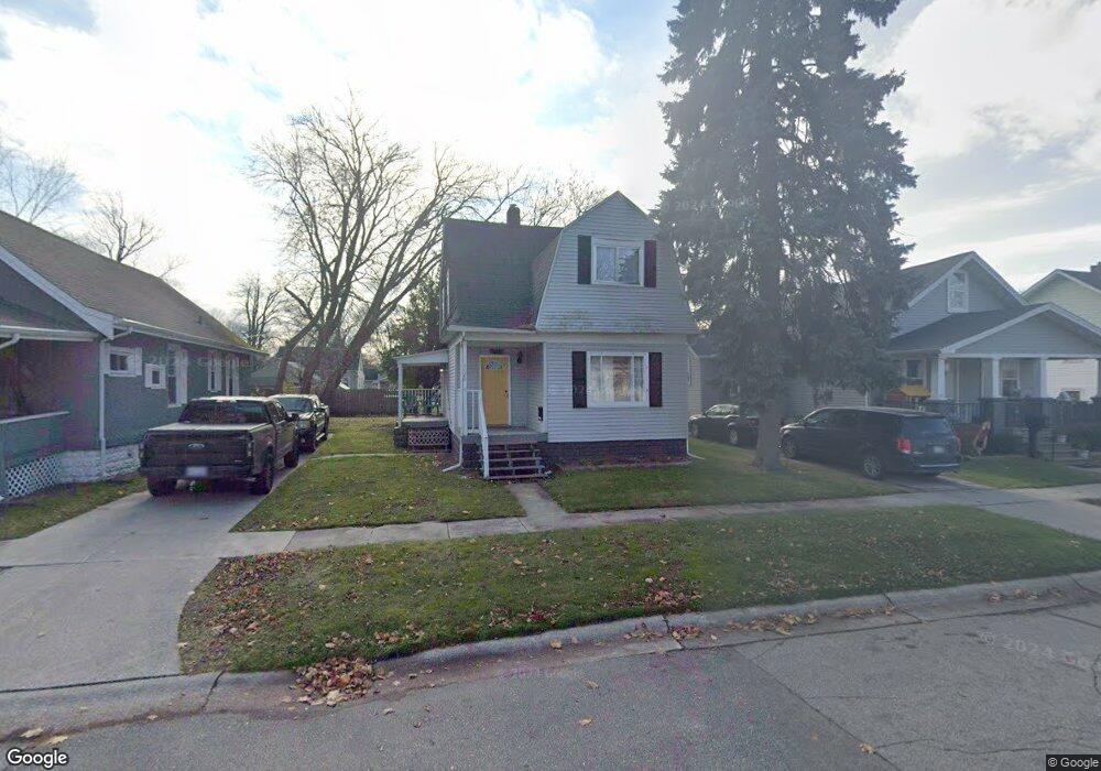 1122 Myrtle St, Port Huron, MI 48060 - photo 1
