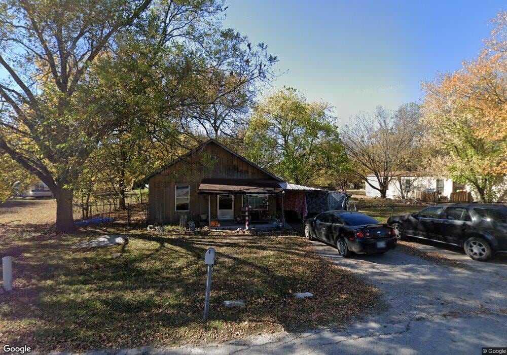 1105 C St SW, Ardmore, OK 73401 - photo 1