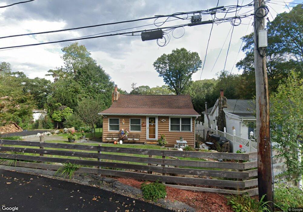 26 Spruce St, Lake Peekskill, NY 10537 - photo 1