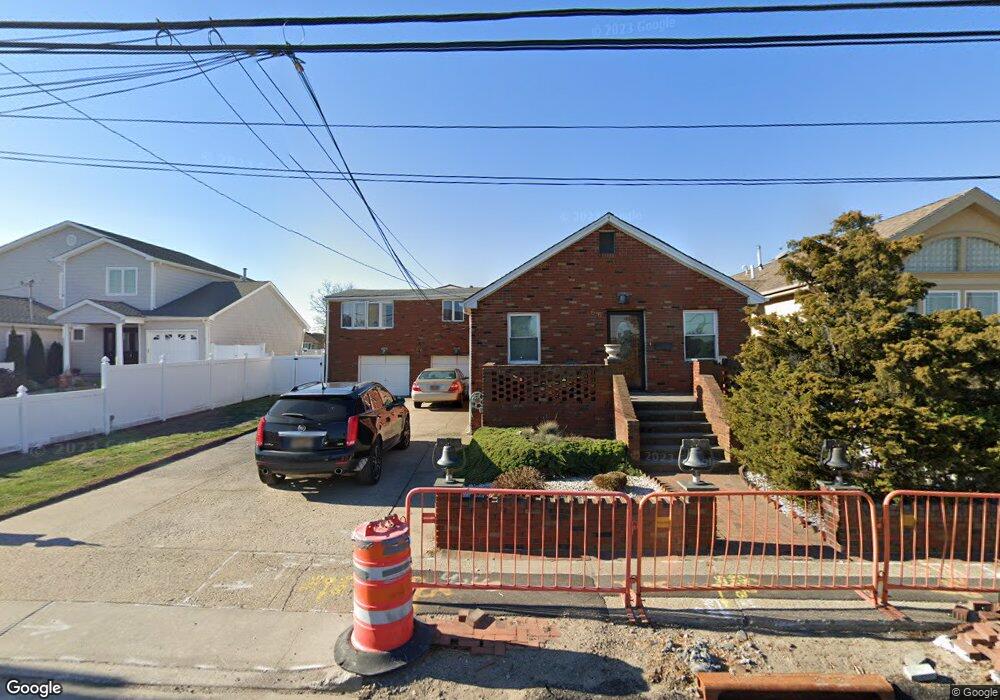 66 Suffolk Rd, Island Park, NY 11558 - photo 1