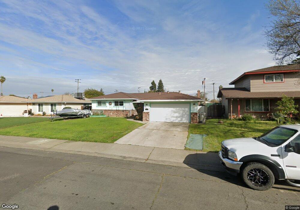 5221 Pomegranate Ave, Sacramento, CA 95823 - photo 1