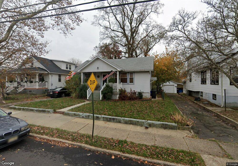 304 W 3rd Ave, Runnemede, NJ 08078 - photo 1