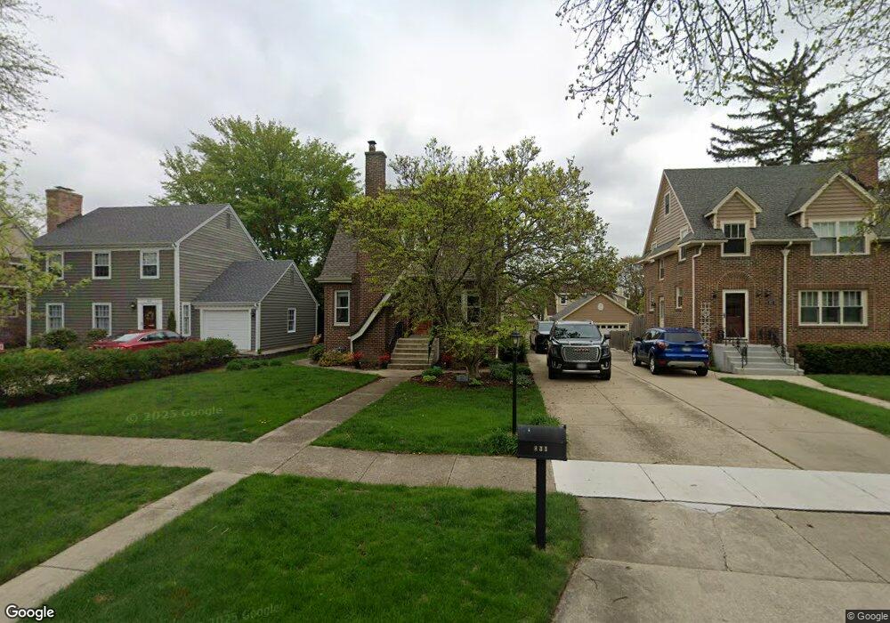 831 N Blanchard St, Wheaton, IL 60187 - photo 1