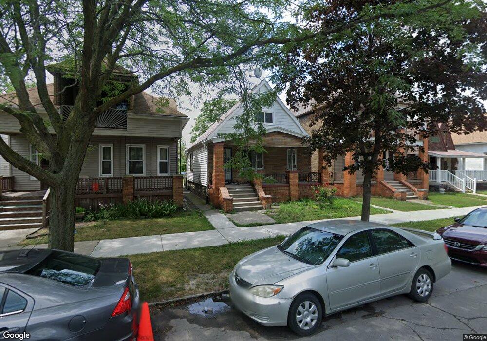 11351 Saint Aubin St, HamtraMcK, MI 48212 - photo 1