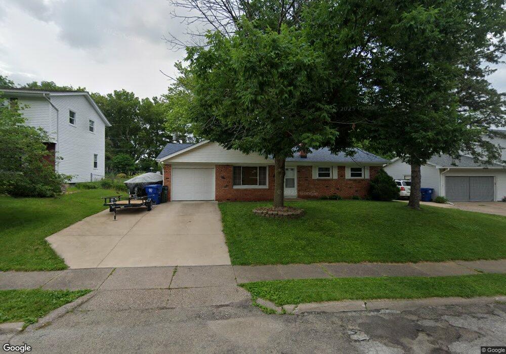 4559 Sheridan St, Davenport, IA 52806 - photo 1