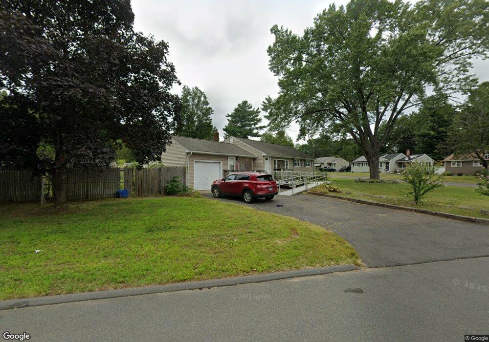 2 Chief St, Enfield, CT 06082 - photo 1