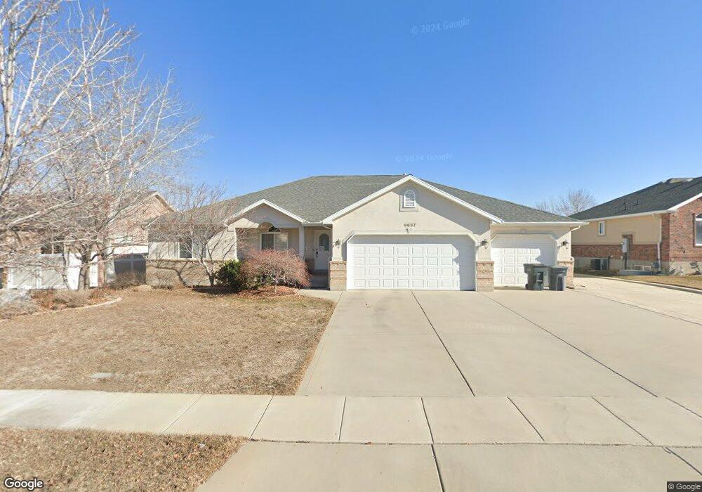 9637 Wood Vista Cir, South Jordan, UT 84095 - photo 1