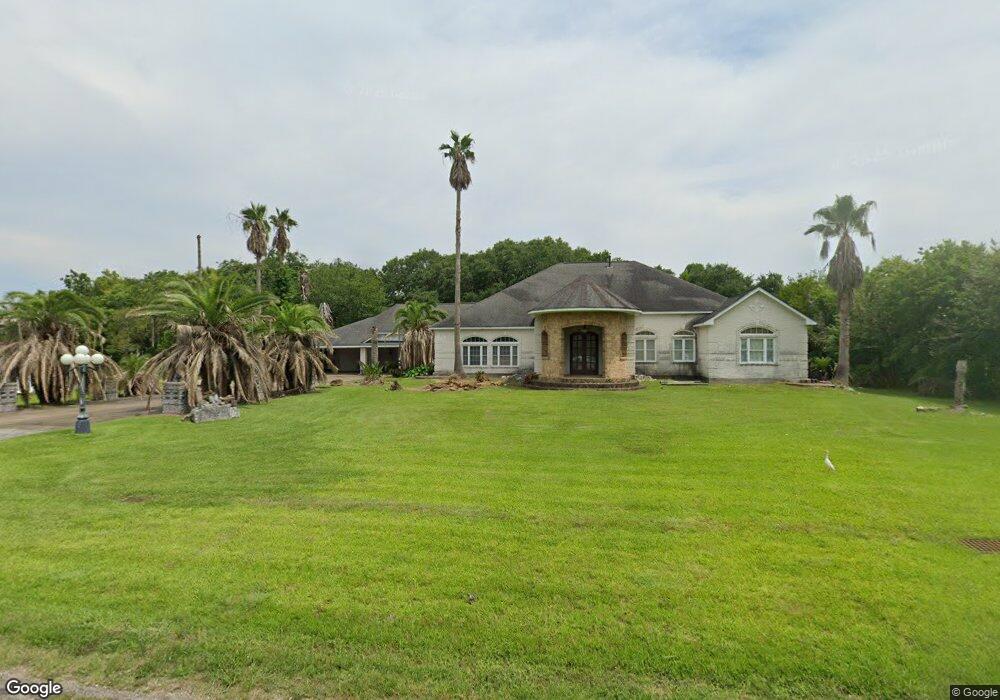 347 County Road 291a, Alvin, TX 77511 - photo 1