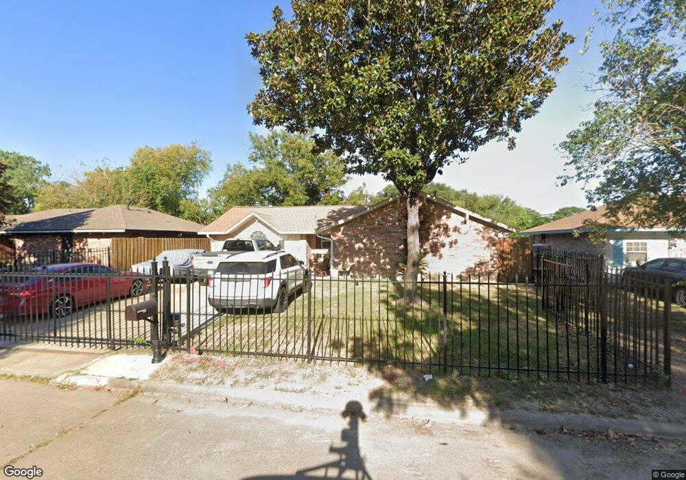 10514 Sangerbrook Dr, Houston, TX 77038 - photo 1