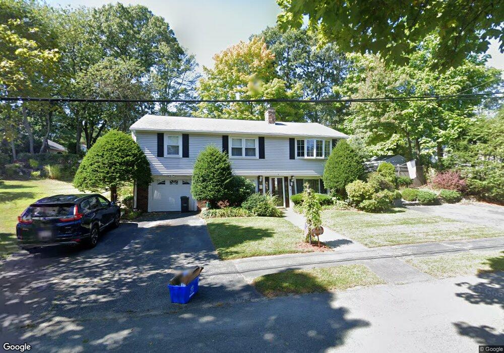 6 Hull Dr, Saugus, MA 01906 - photo 1