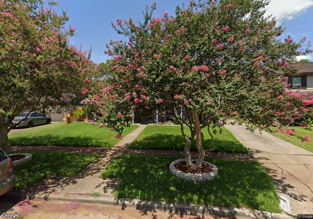 10011 Kirkglen Dr, Houston, TX 77089 - photo 1