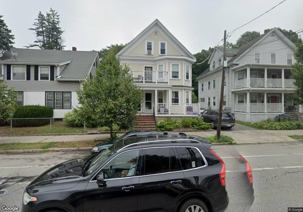 315 Lafayette St unit 2, Salem, MA 01970 - photo 1