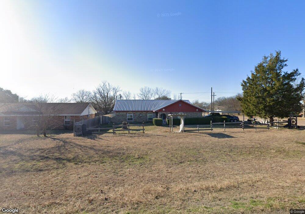 827 W 3rd St, Eddy, TX 76524 - photo 1