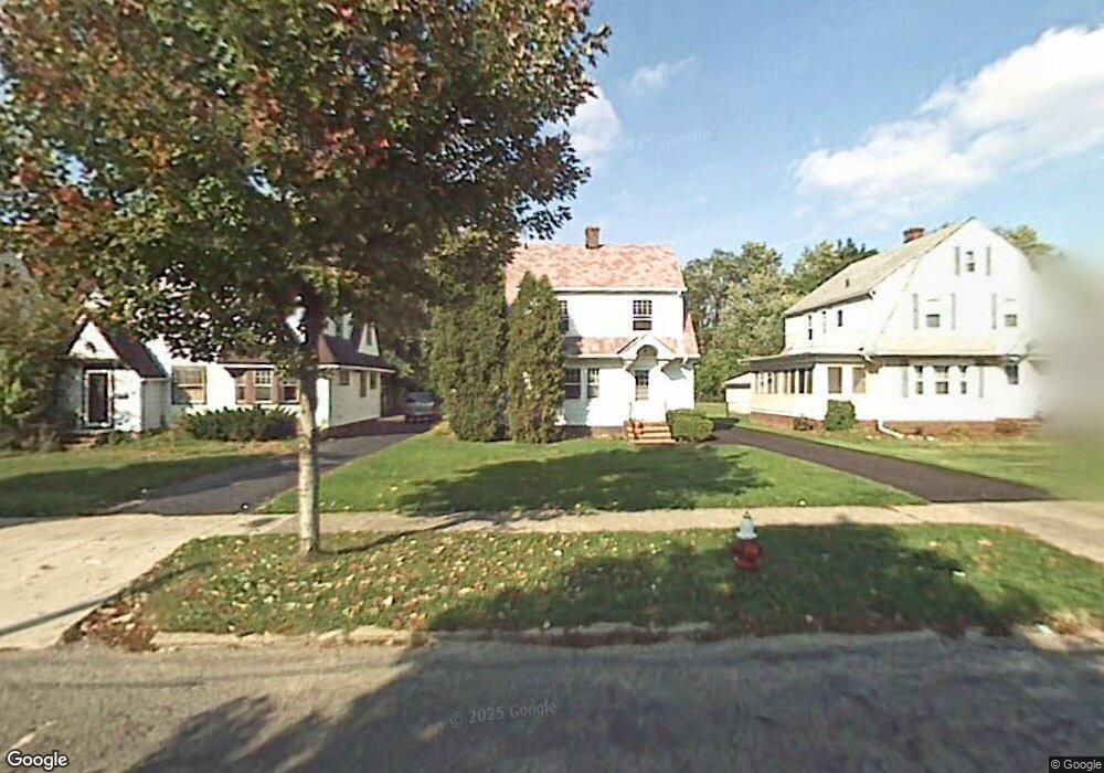 17015 Maple Heights Blvd, Maple Heights, OH 44137 - photo 1