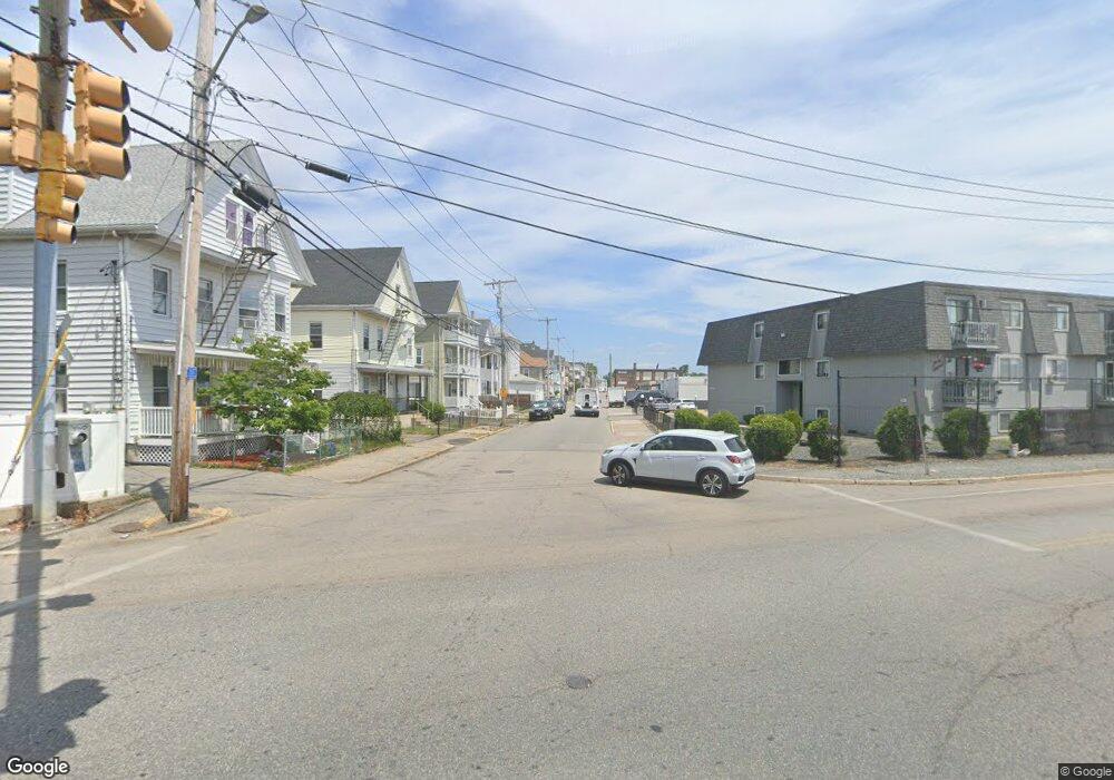 52 Webster St, Pawtucket, RI 02861 - photo 1