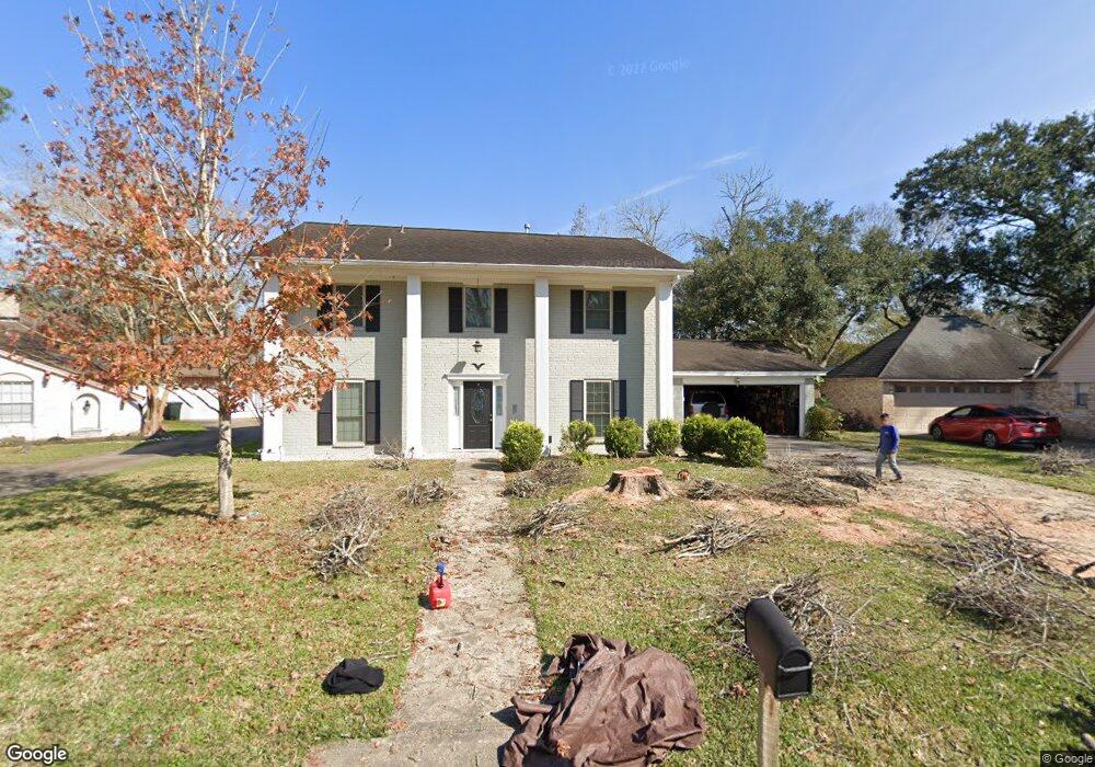 229 Saint Cloud Dr, Friendswood, TX 77546 - photo 1