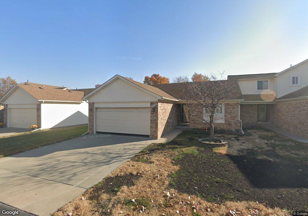 29780 Arnell Ct, Roseville, MI 48066 - photo 1