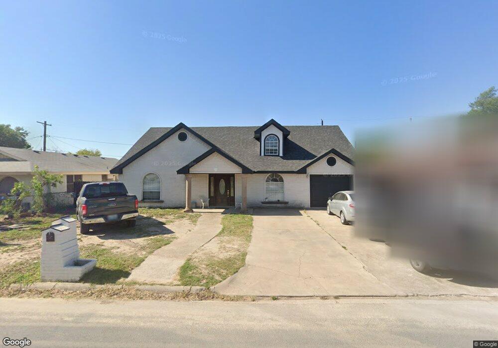104 E Diaz St, Pharr, TX 78577 - photo 1