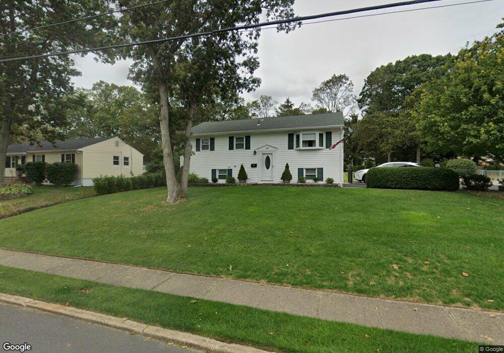 17 Darien Rd, Howell, NJ 07731 - photo 1