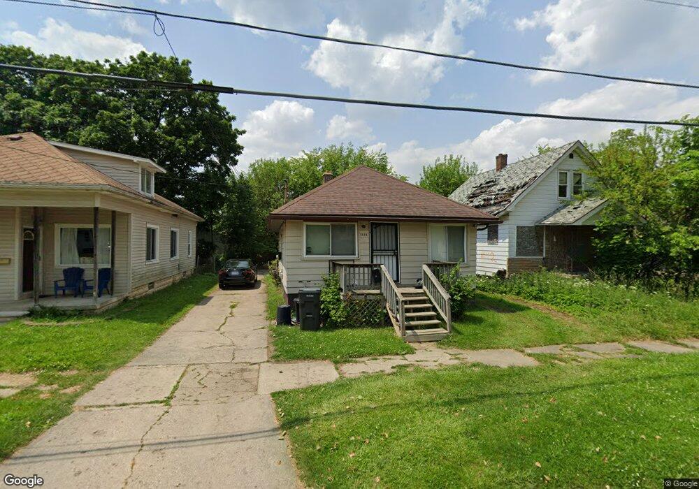 1118 Clancy Ave, Flint, MI 48503 - photo 1