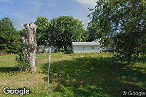 406 Pilgrim Rd, Sterling, IL 61081