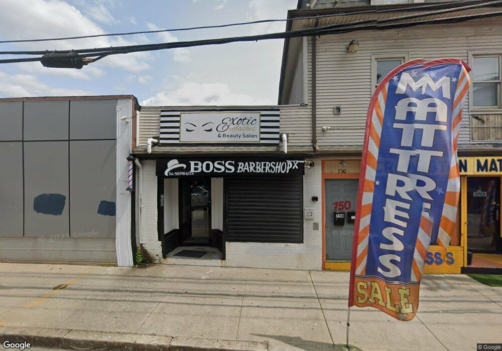 748 Cranston St, Providence, RI 02907 - photo 1