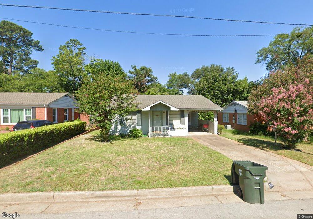 1719 Belmont Dr, Tyler, TX 75701 - photo 1