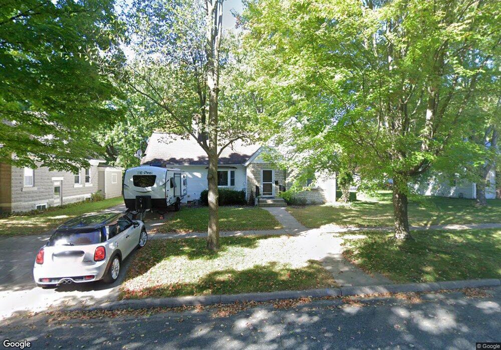 1615 8th St E, Menomonie, WI 54751 - photo 1