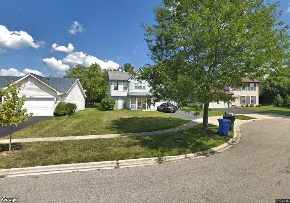 1902 Scott Cir, Carpentersville, IL 60110 - photo 1