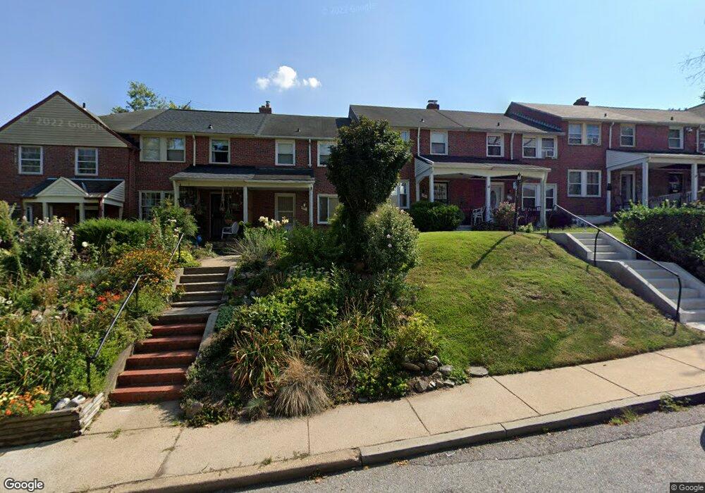 933 North Hill Rd, Baltimore, MD 21218 - photo 1