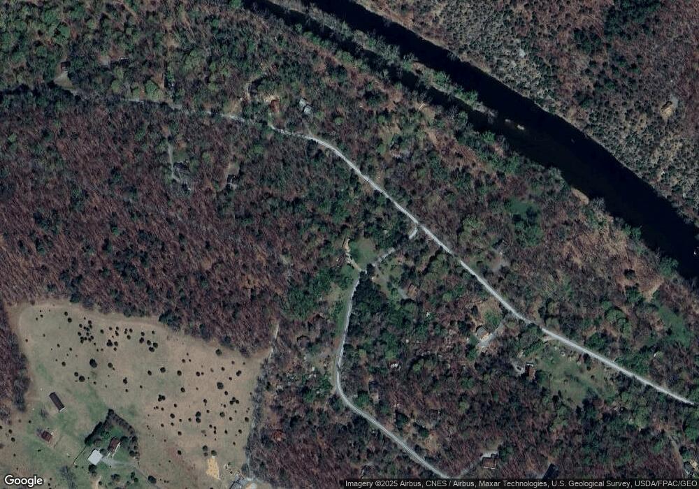 60 Amberwood Rd, Great Cacapon, WV 25422 - photo 1