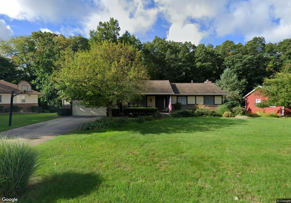 2637 Indian Ridge Dr NE, Grand Rapids, MI 49505 - photo 1