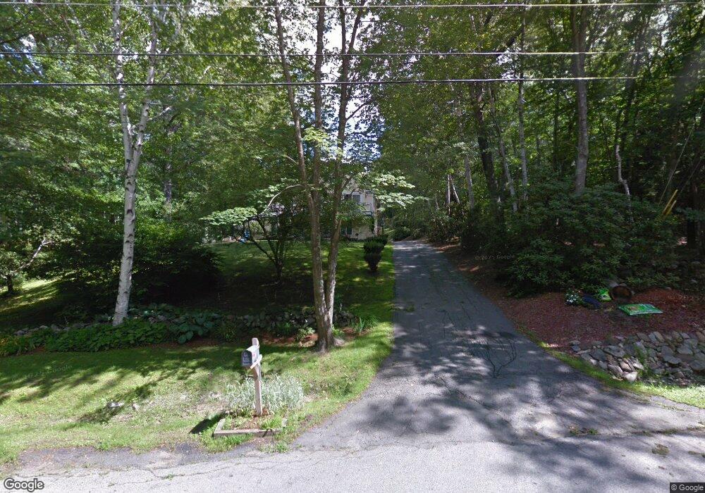 11 Goulds Hill Rd, Newton, NH 03858 - photo 1