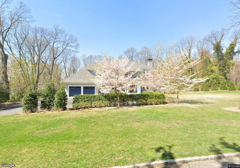 101 Harbor Acres Rd, Sands Point, NY 11050 - photo 1