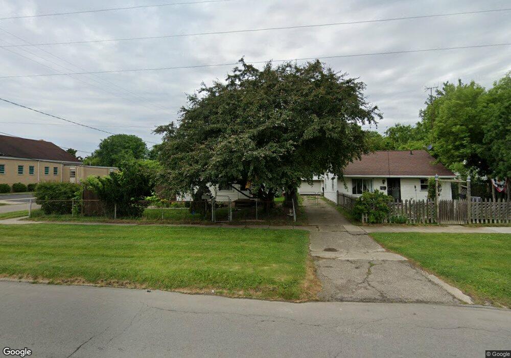 2801 N Averill Ave, Flint, MI 48506 - photo 1