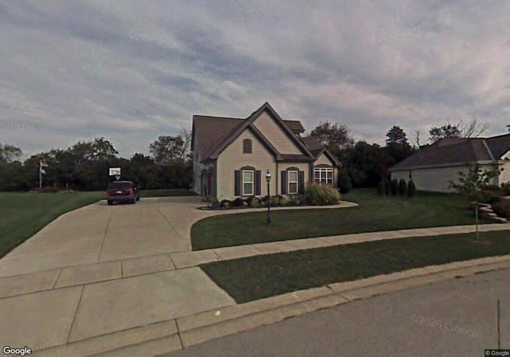 256 Ridgeway Path, Oconomowoc, WI 53066 - photo 1